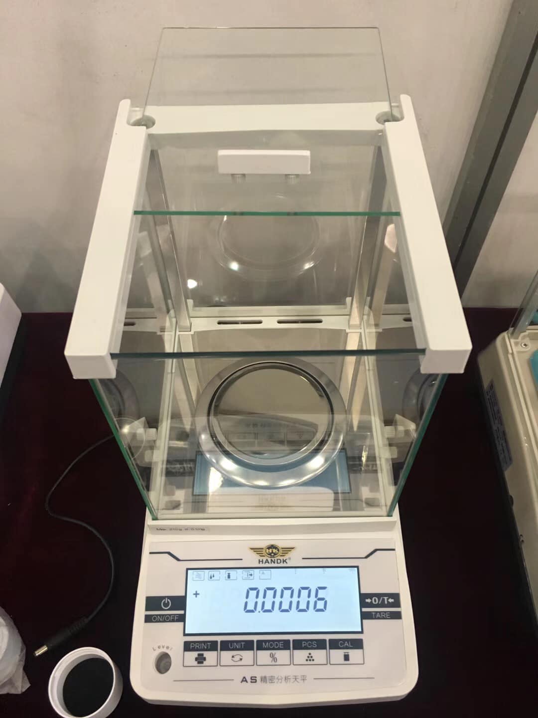Laboratory Digital Weighing Balance