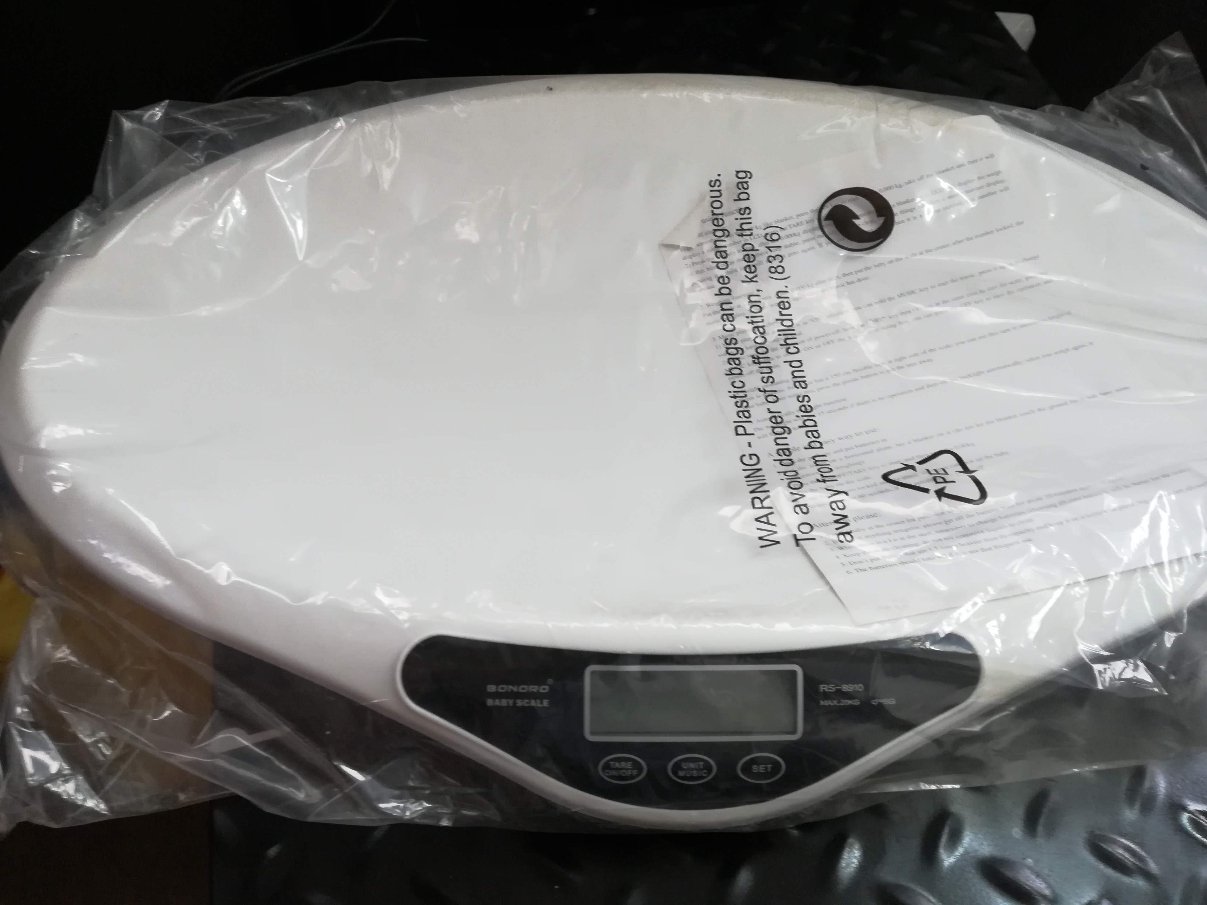 Improved baby weighing scales at supplier shop