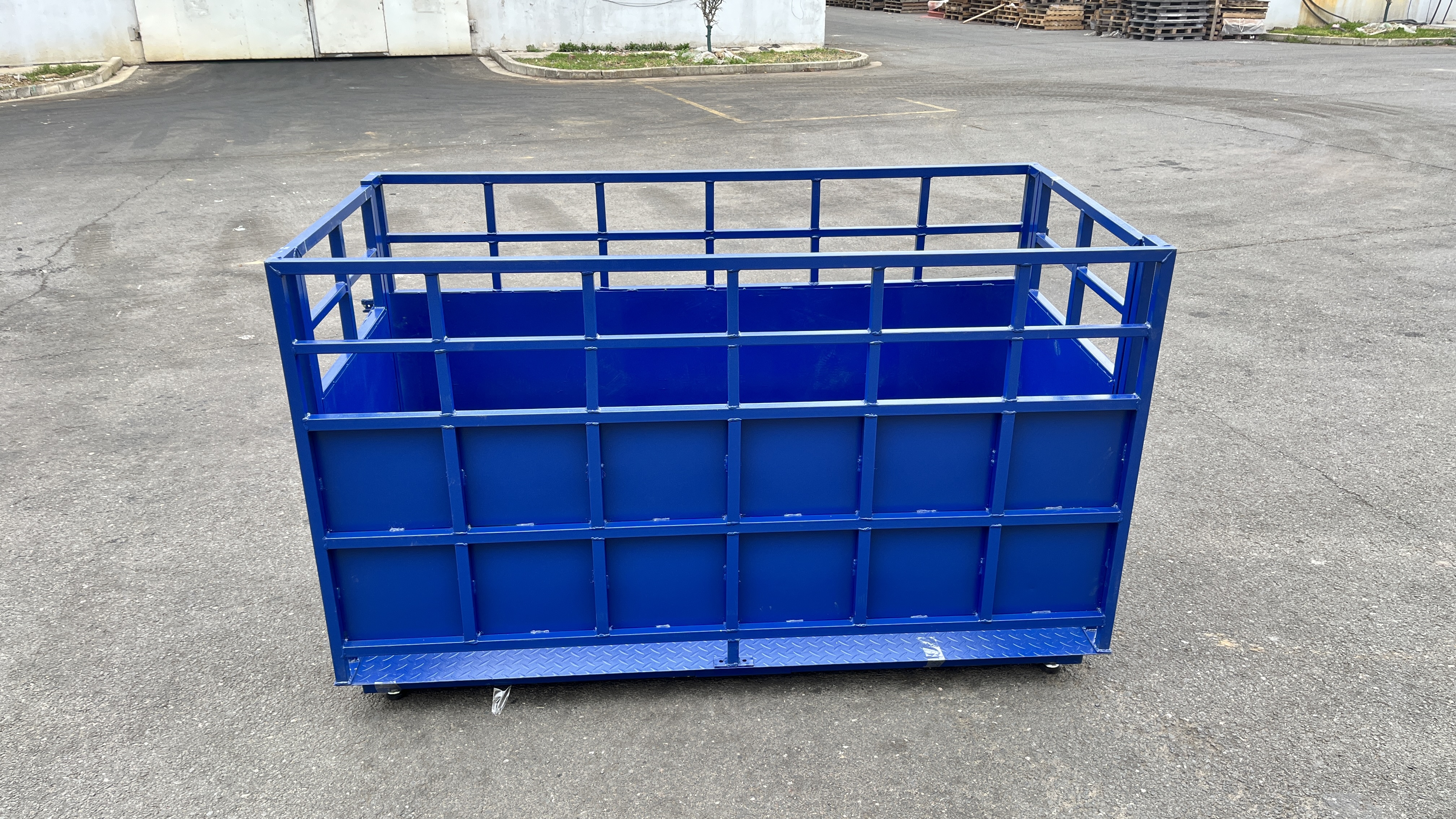 Livestock Animal Weighing Scale for Cattle & Sheep with Fence