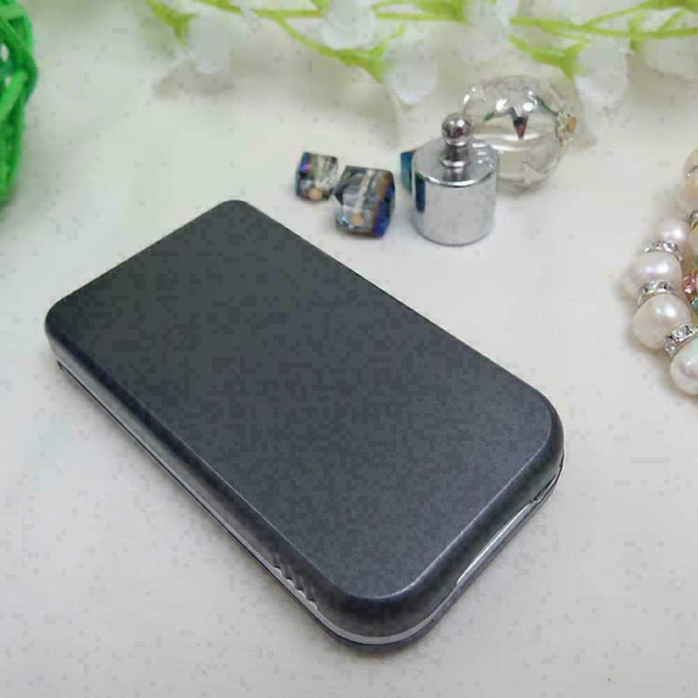 Measuring Precious Stones: The Role of Mineral Jewelry Scales