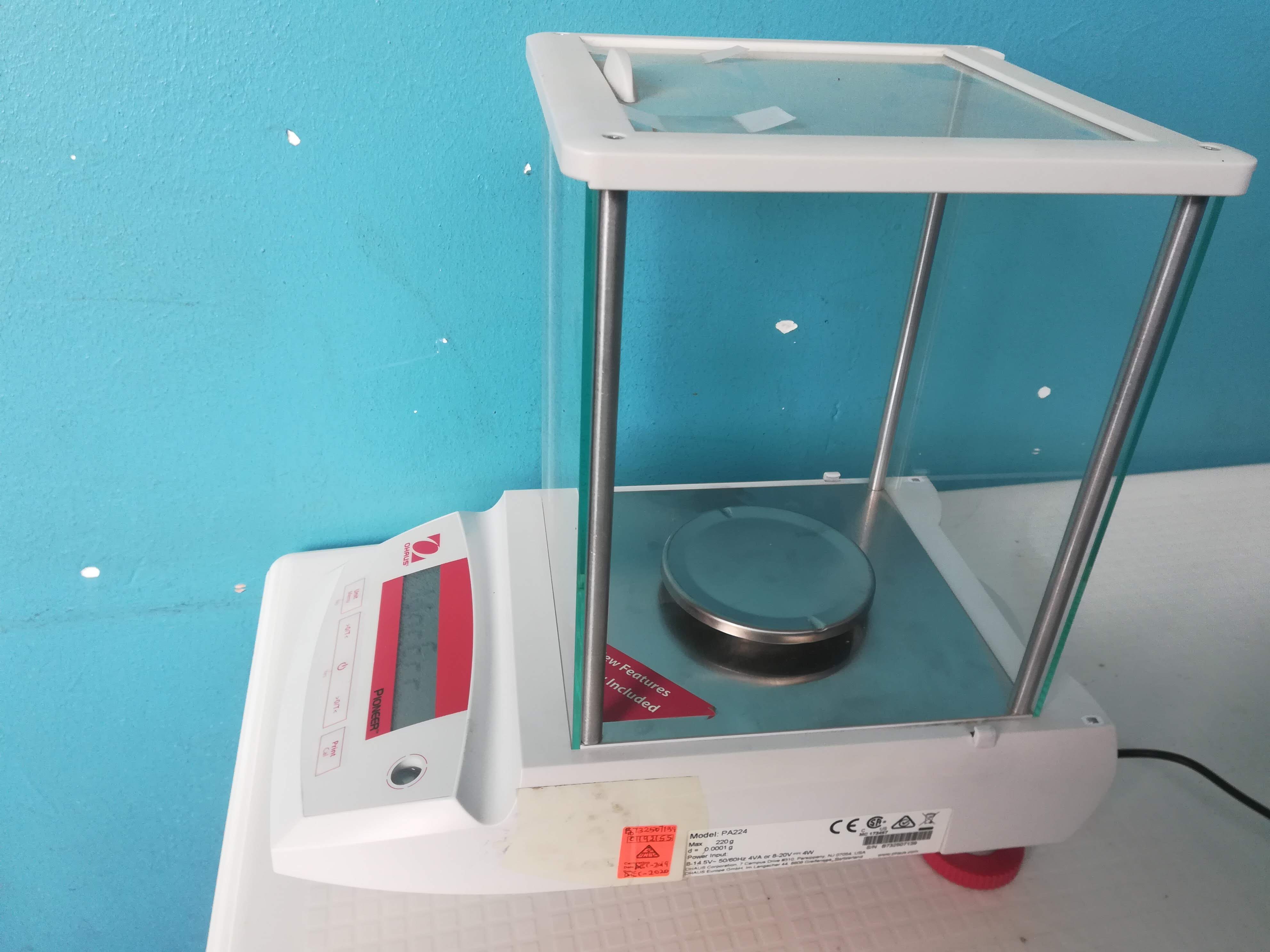 Lab Scale Digital Analytical Electronic