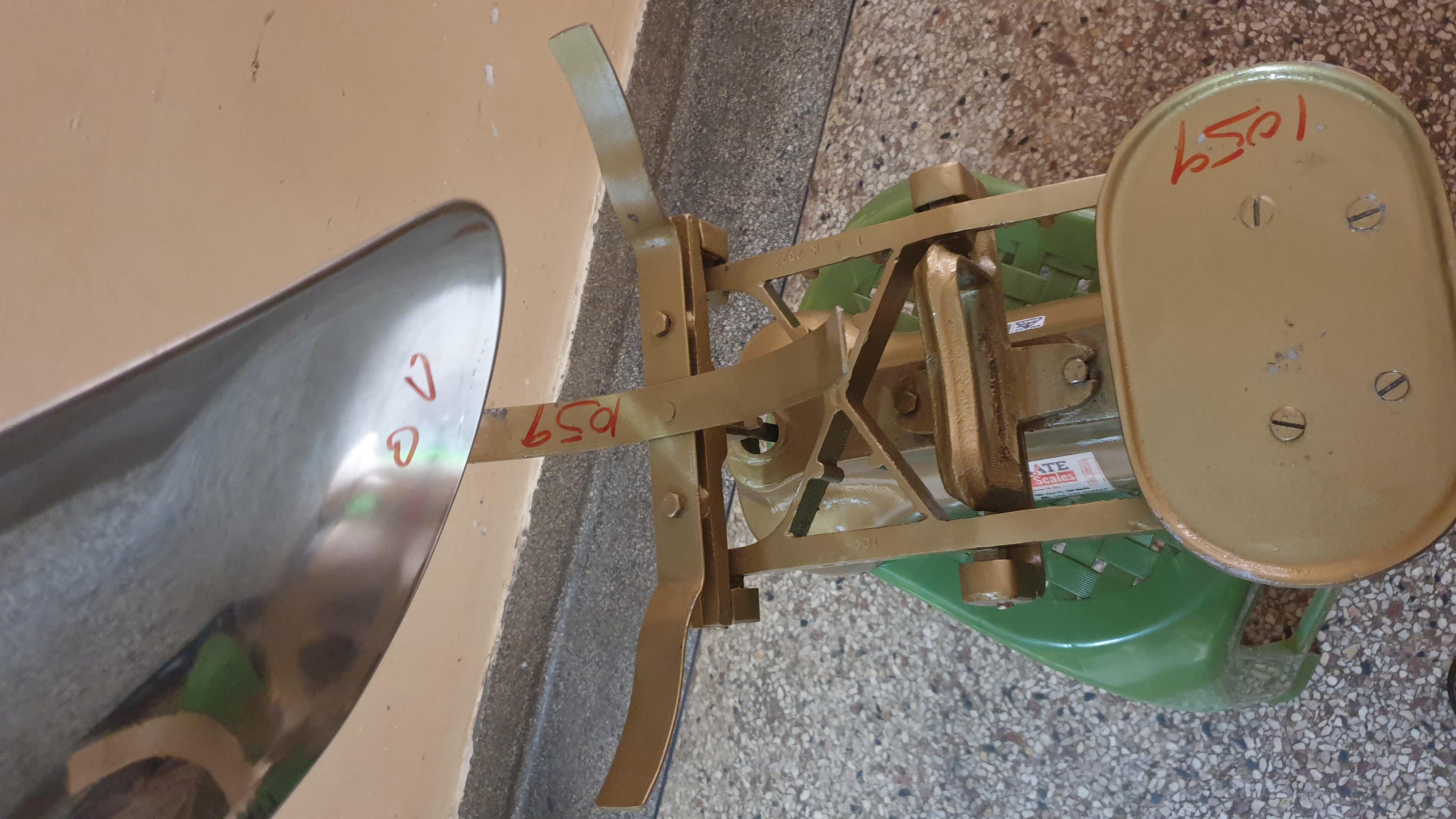 Secure for use Manual Counter Balance Scale