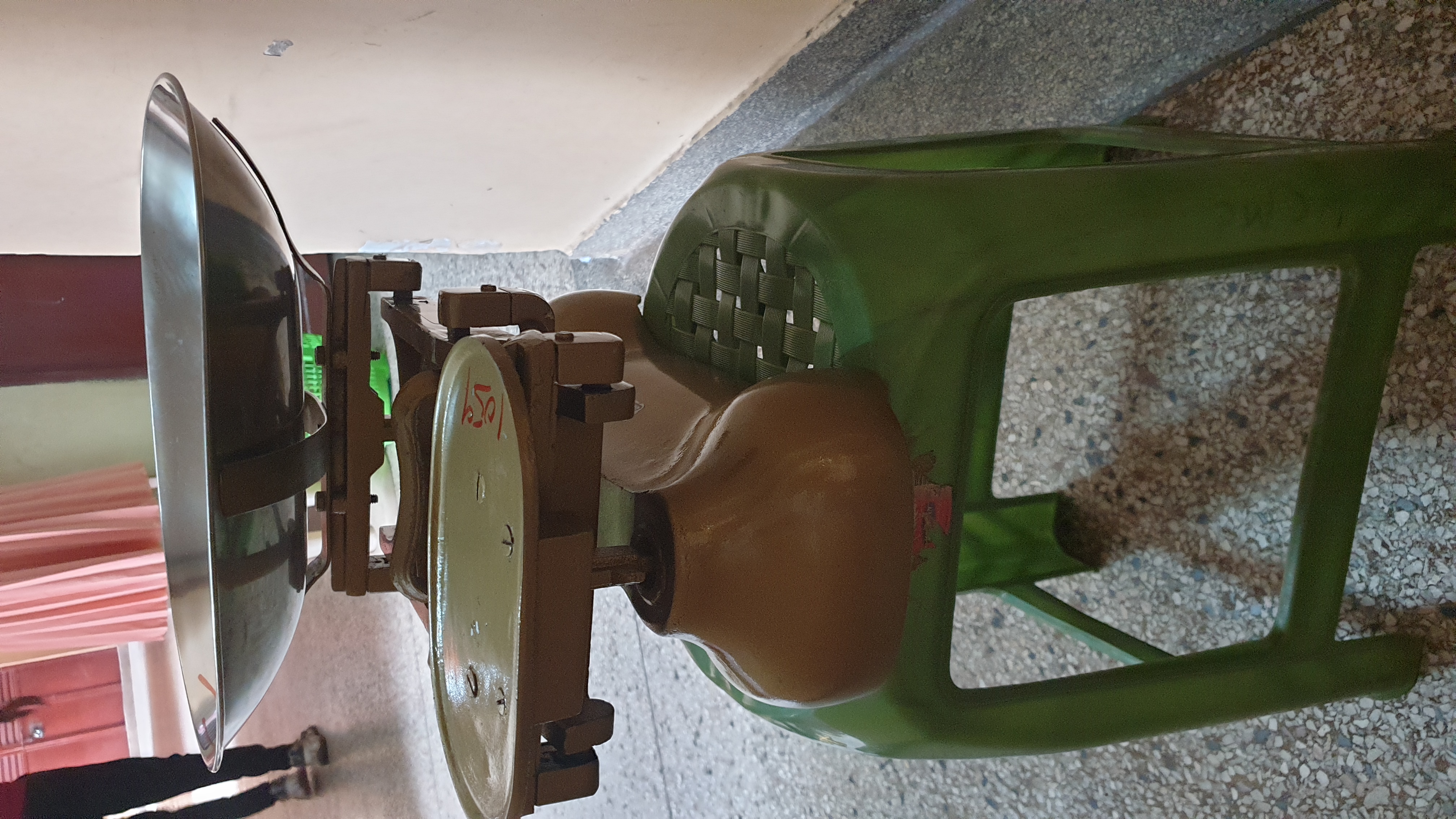 Mechanical Balance Scale with 5g, 10g, 50g, 100g, 200g Weights