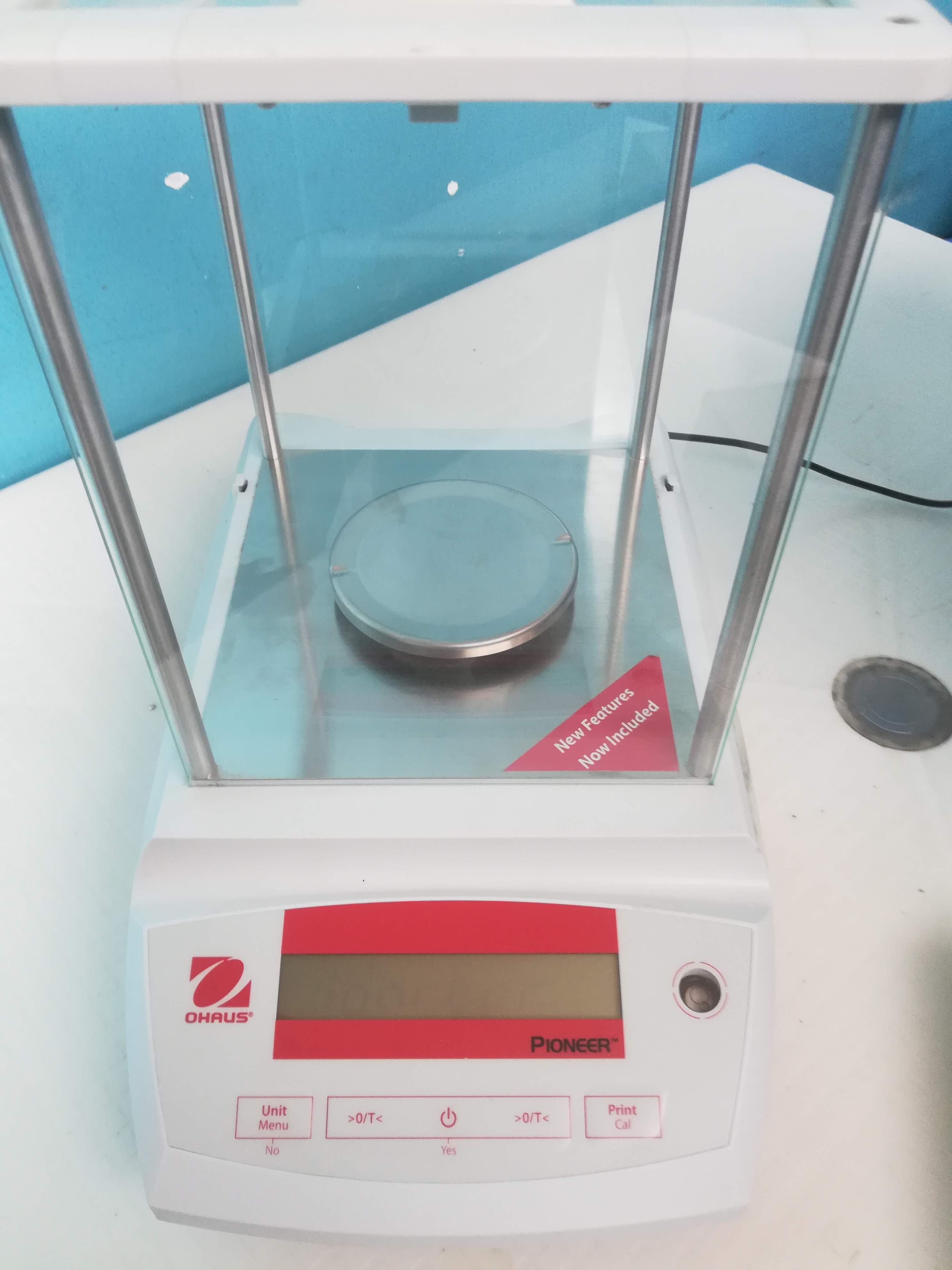 Lab Scale 2000g x 0.01g Capacity