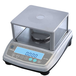 analytical balance with capacity up to 30kg at supplier shop