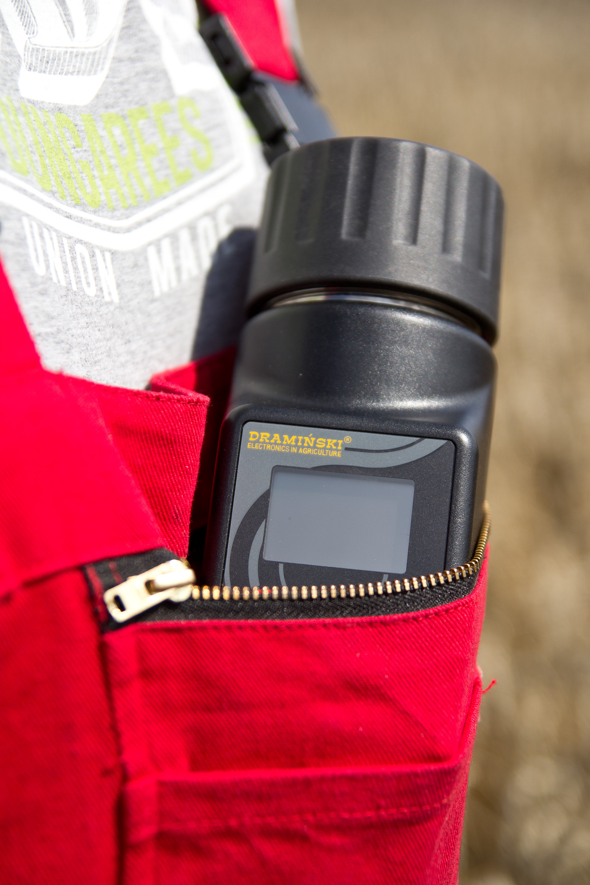 Simple one-hand  grain  moisture Meter