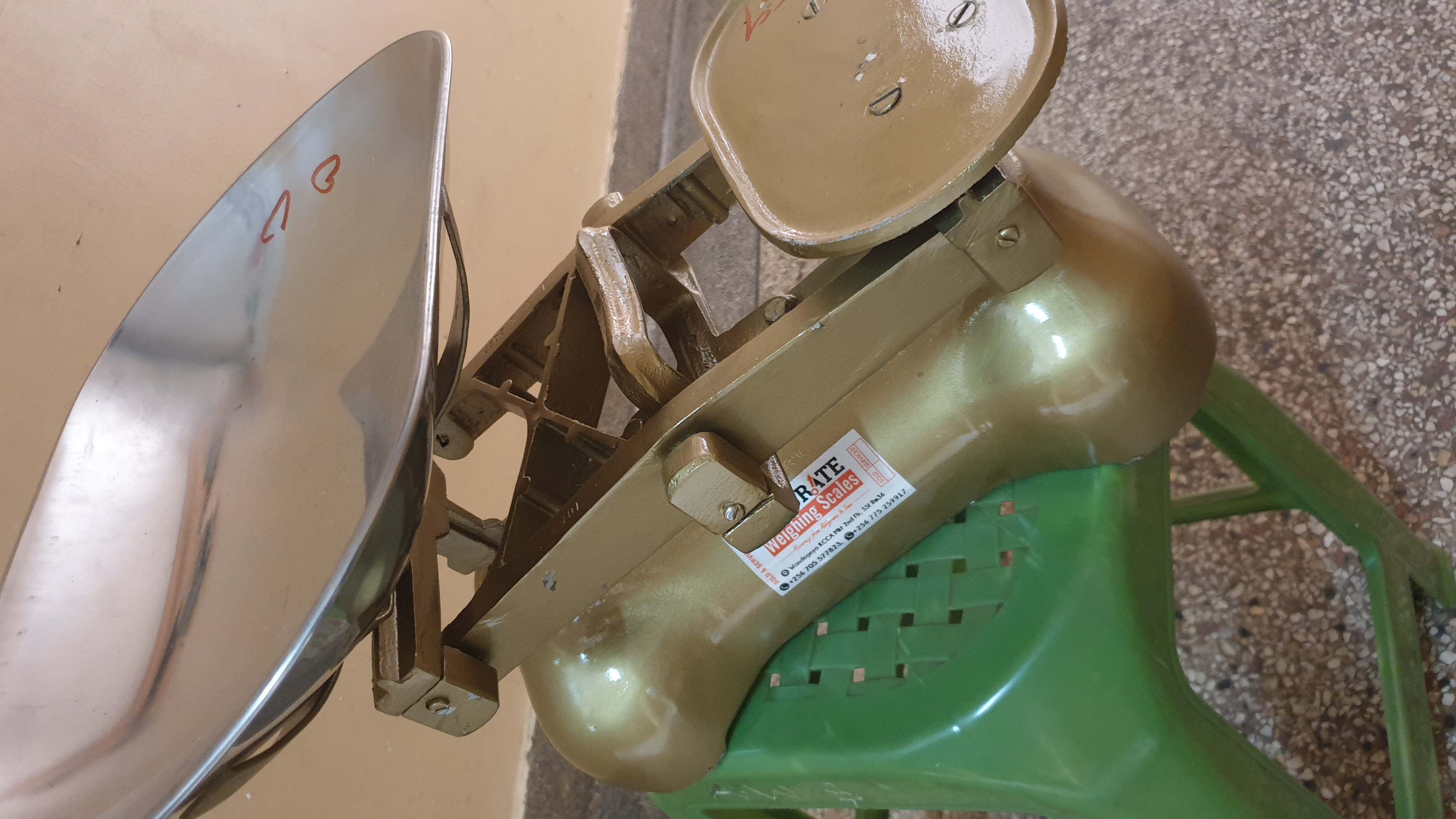 Avery Counter Balance Weighing Scales - Counter-Manual-Balance weighing scale available in Kampala, Uganda