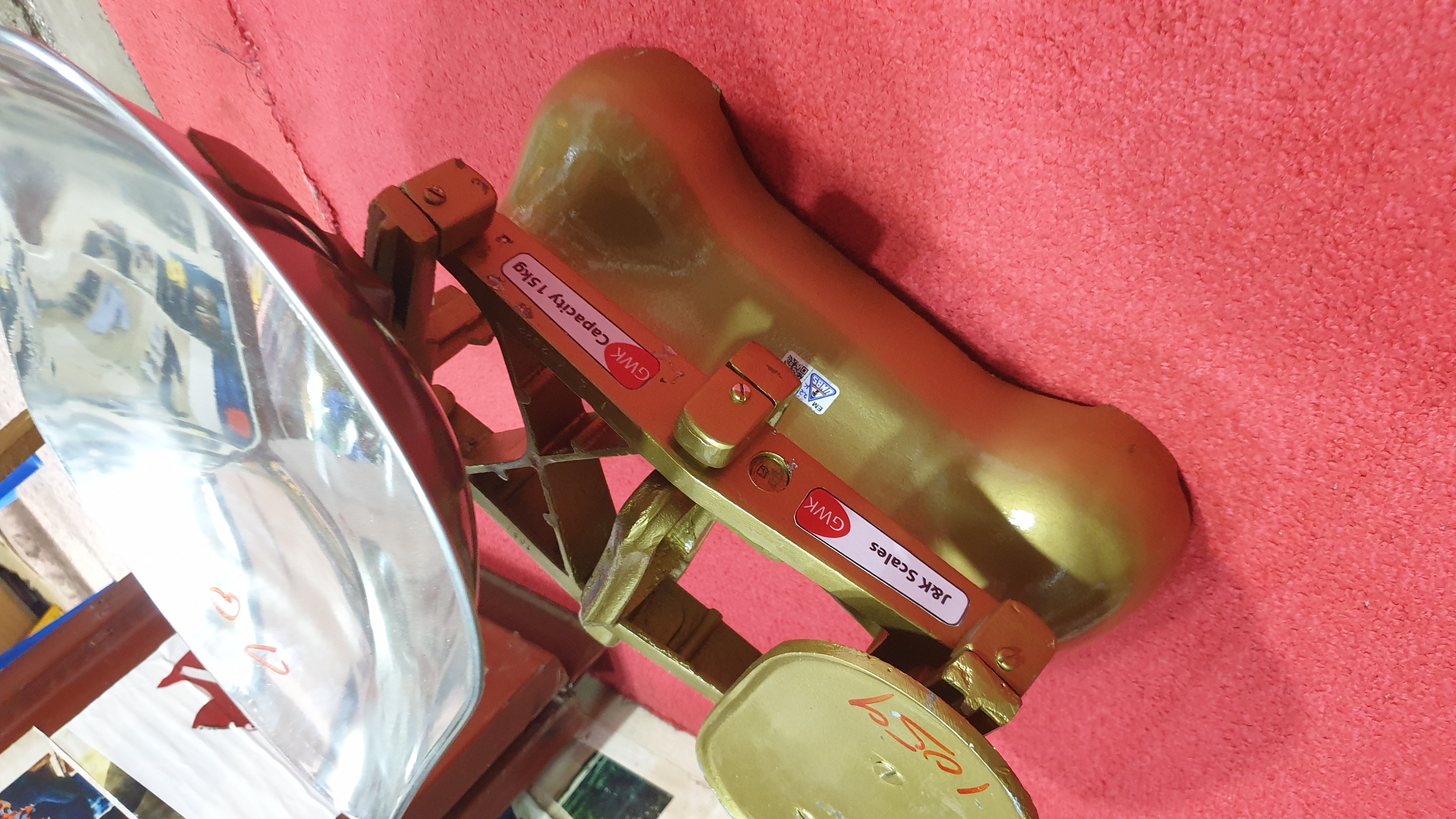 Symmetrical Balancing Counter Manual Scales - Counter-Manual-Balance weighing scale available in Kampala, Uganda