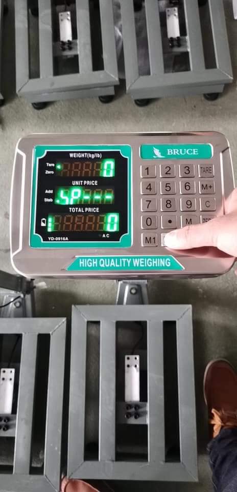 Electronic Animal Floor Cattle Weighing Scale with Indicator - Animal-Heavy-Duty weighing scale available in Kampala, Uganda