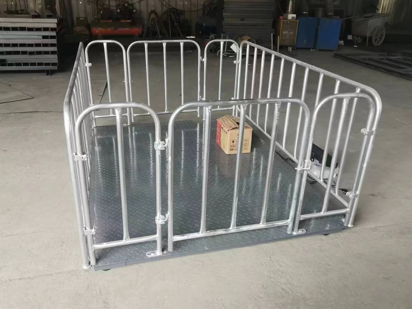 Camel, Cow & Cattle Livestock Animal Weighing Scale - Animal-Heavy-Duty weighing scale available in Kampala, Uganda