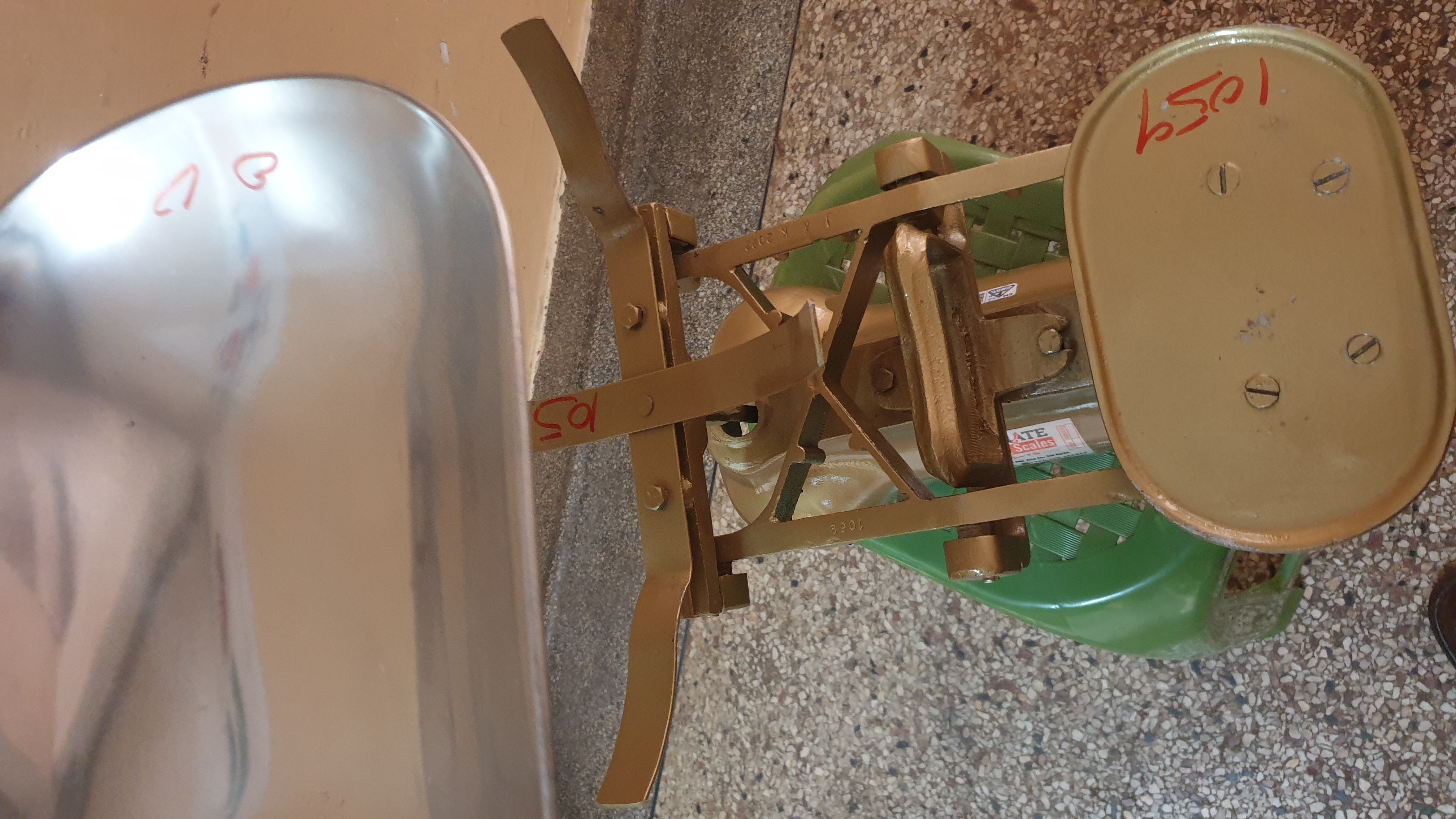 Precision Double Beam Balance with 150mm Steel Pans - Counter-Manual-Balance weighing scale available in Kampala, Uganda