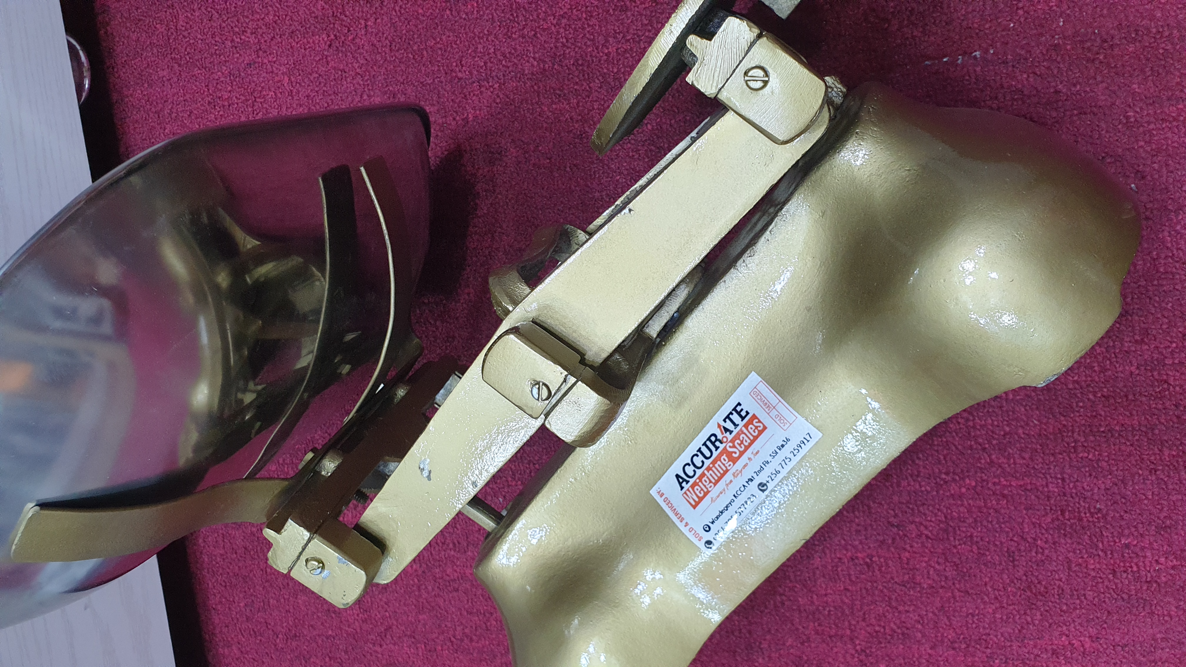 Analog Accurate Counter Table Top Weighing Scales - Counter-Manual-Balance weighing scale available in Kampala, Uganda