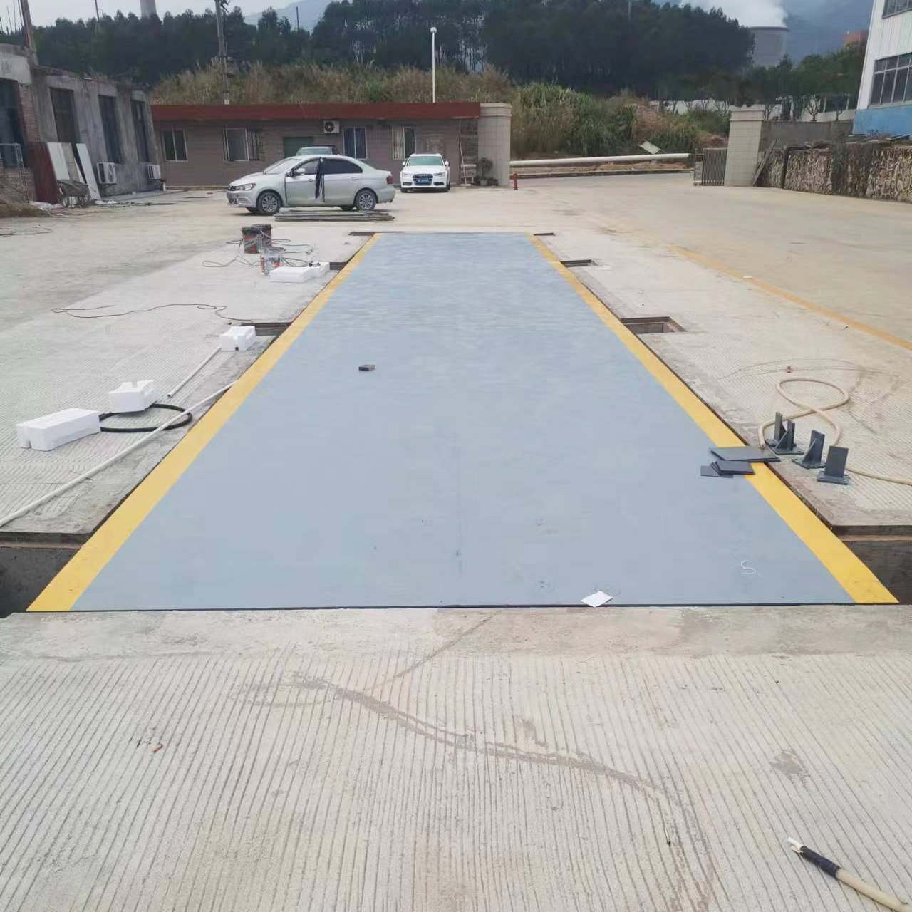 Cargo 60 Ton Weighbridge Scales - view 2